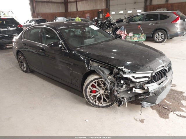 45587437 :رقم المزاد ، WBA13BJ07MCF66229 vin ، 2021 Bmw 530i Xdrive مزاد بيع