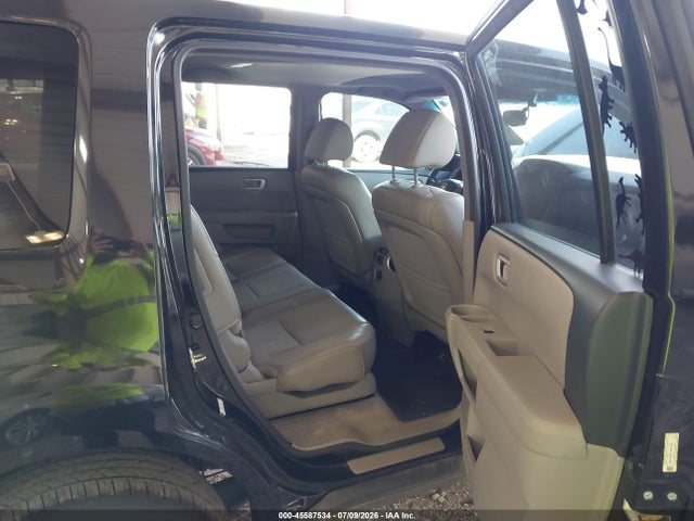 45587534 :رقم المزاد ، 5FNYF3H57FB012045 vin ، 2015 Honda Pilot Ex-l مزاد بيع