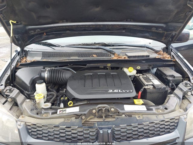 2C4RDGCG3ER298764 Dodge Grand Caravan Sxt 30th Anniversary