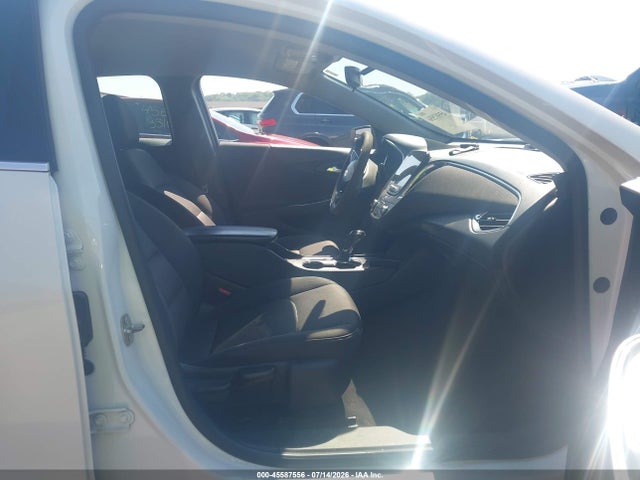 45587556 :رقم المزاد ، 1G1ZD5STXKF113690 vin ، 2019 Chevrolet Malibu Lt مزاد بيع