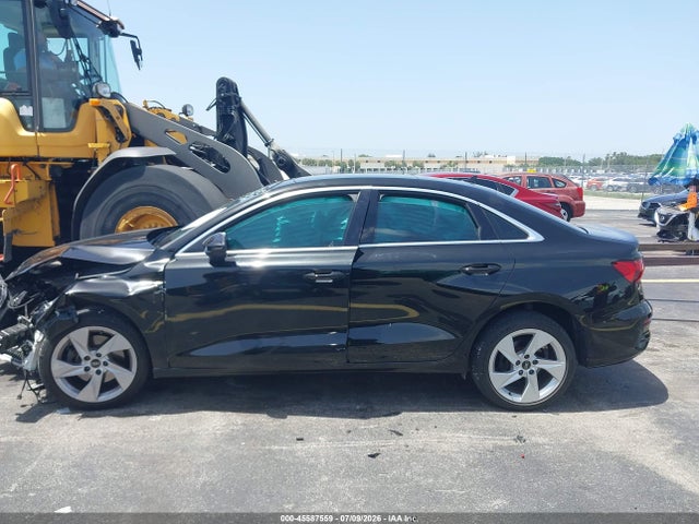 2023 Audi A3 Premium 40 Tfsi Front-wheel Drive S Tronic მანქანა იყიდება აუქციონზე, vin: WAUAUDGY4PA050493, აუქციონის ნომერი: 45587559