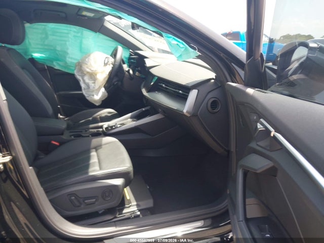 2023 Audi A3 Premium 40 Tfsi Front-wheel Drive S Tronic მანქანა იყიდება აუქციონზე, vin: WAUAUDGY4PA050493, აუქციონის ნომერი: 45587559
