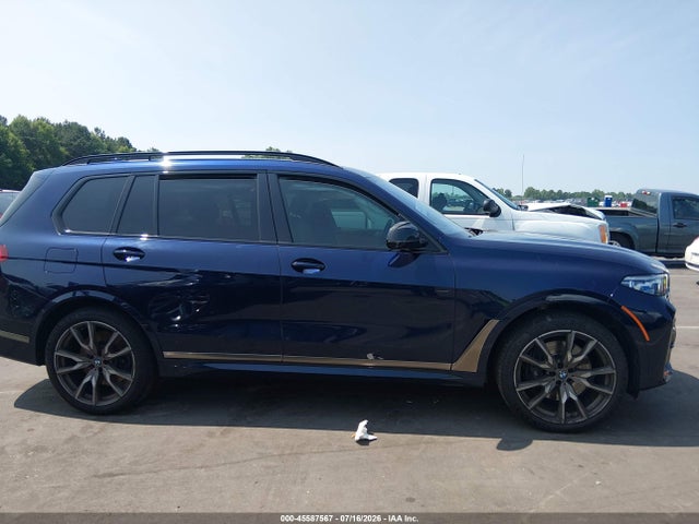 45587567 :رقم المزاد ، 5UXCX6C0XN9J40341 vin ، 2022 Bmw X7 M50i مزاد بيع