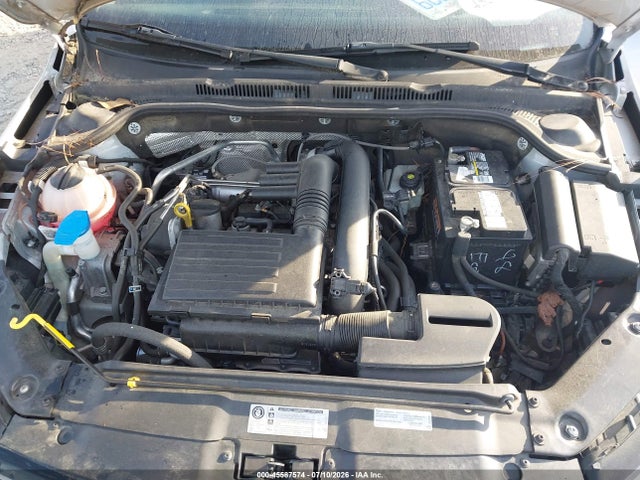 3VWB67AJ8HM328828 Volkswagen Jetta 1.4t Se