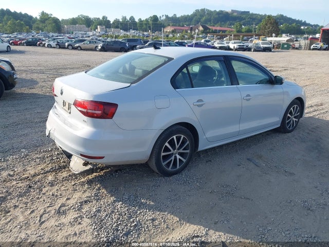 3VWB67AJ8HM328828 Volkswagen Jetta 1.4t Se