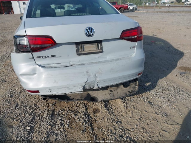 3VWB67AJ8HM328828 Volkswagen Jetta 1.4t Se