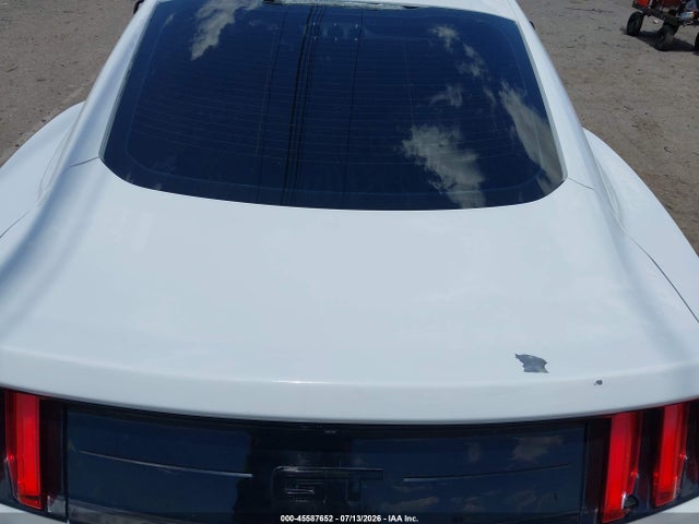 1FA6P8AMXH5272582 Ford Mustang V6