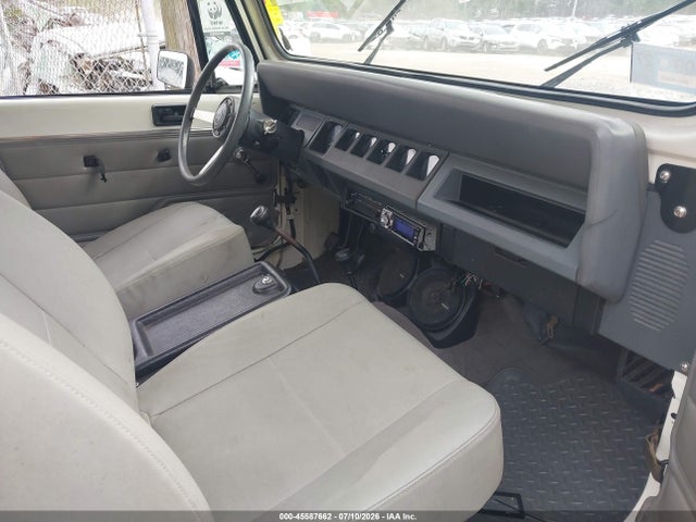 45587662 :رقم المزاد ، 2BCCV8119JB509378 vin ، 1988 Jeep Wrangler مزاد بيع