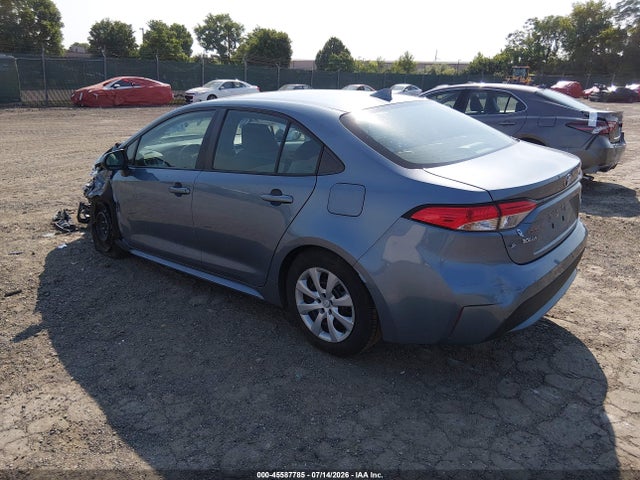45587785 :رقم المزاد ، 5YFEPMAE4MP163670 vin ، 2021 Toyota Corolla Le مزاد بيع