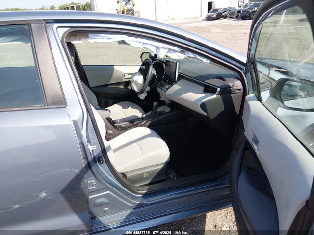 45587785 :رقم المزاد ، 5YFEPMAE4MP163670 vin ، 2021 Toyota Corolla Le مزاد بيع