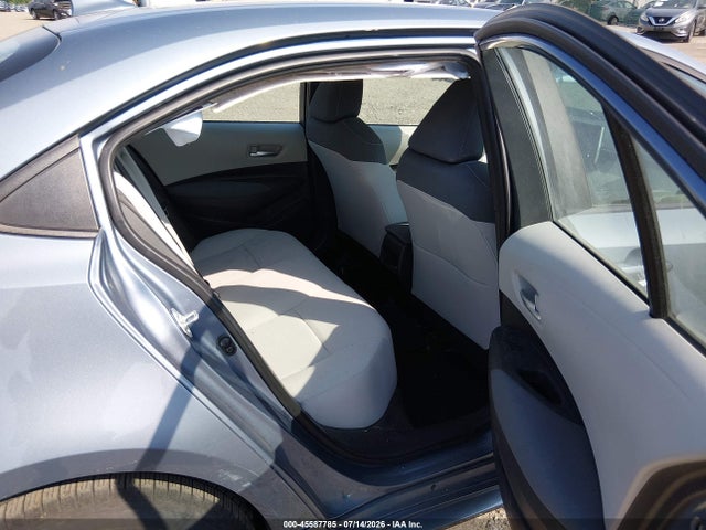 45587785 :رقم المزاد ، 5YFEPMAE4MP163670 vin ، 2021 Toyota Corolla Le مزاد بيع