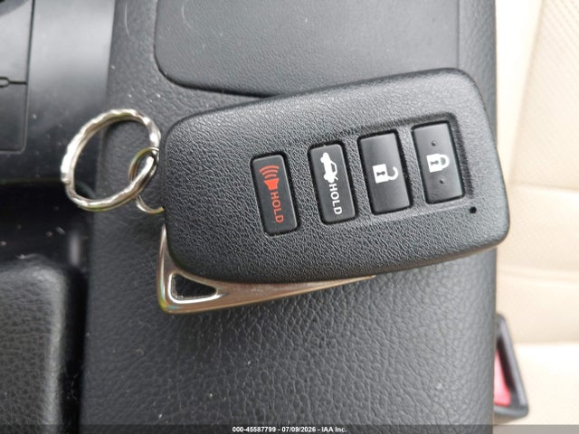 Продажа на аукционе авто 2014 Lexus Is 250, vin: JTHCF1D2XE5003722, номер лота: 45587799