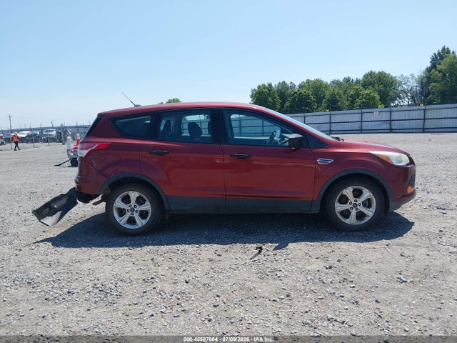 45587804 :رقم المزاد ، 1FMCU0F71FUB39797 vin ، 2015 Ford Escape S مزاد بيع
