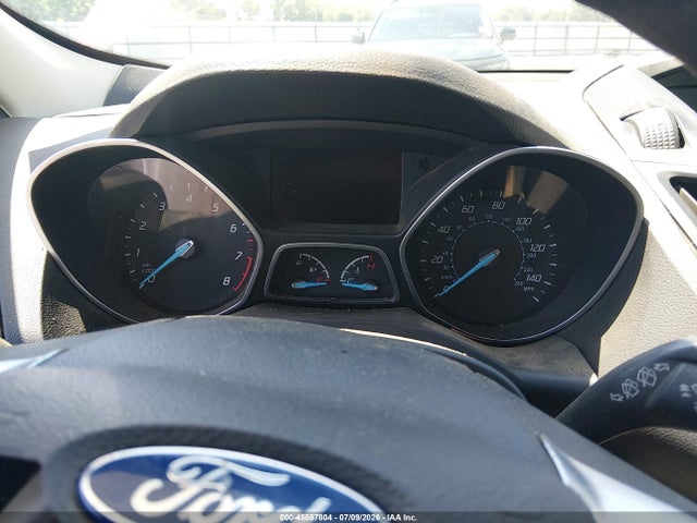 45587804 :رقم المزاد ، 1FMCU0F71FUB39797 vin ، 2015 Ford Escape S مزاد بيع