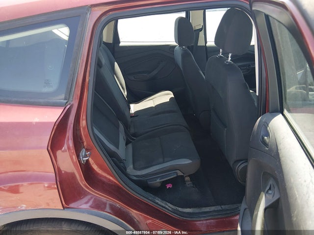 45587804 :رقم المزاد ، 1FMCU0F71FUB39797 vin ، 2015 Ford Escape S مزاد بيع