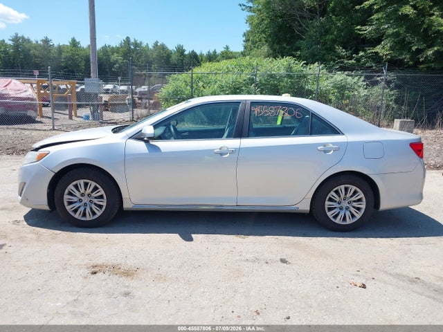 Продажа на аукционе авто 2014 Toyota Camry Le, vin: 4T1BF1FK2EU438004, номер лота: 45587806