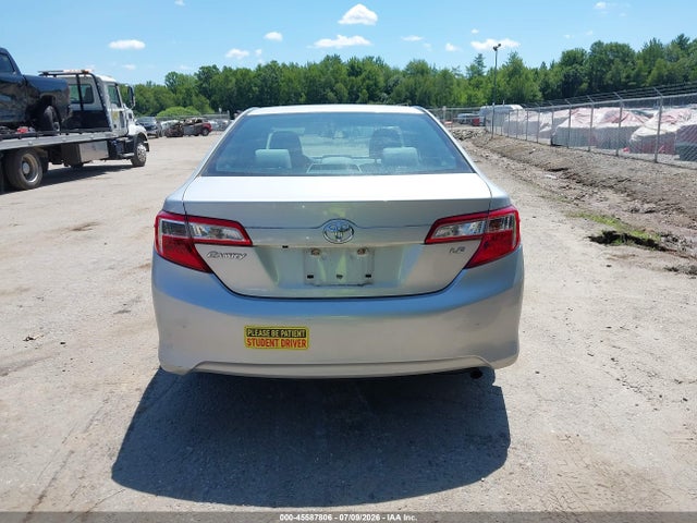 Продажа на аукционе авто 2014 Toyota Camry Le, vin: 4T1BF1FK2EU438004, номер лота: 45587806