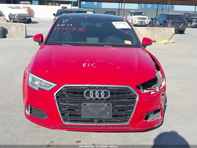 2017 Audi A3 Premium მანქანა იყიდება აუქციონზე, vin: WAUAUGFF5H1041787, აუქციონის ნომერი: 45587830
