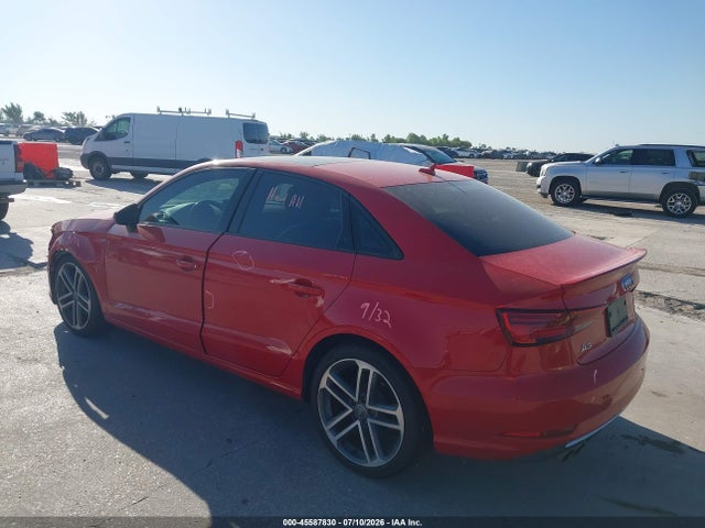 2017 Audi A3 Premium მანქანა იყიდება აუქციონზე, vin: WAUAUGFF5H1041787, აუქციონის ნომერი: 45587830