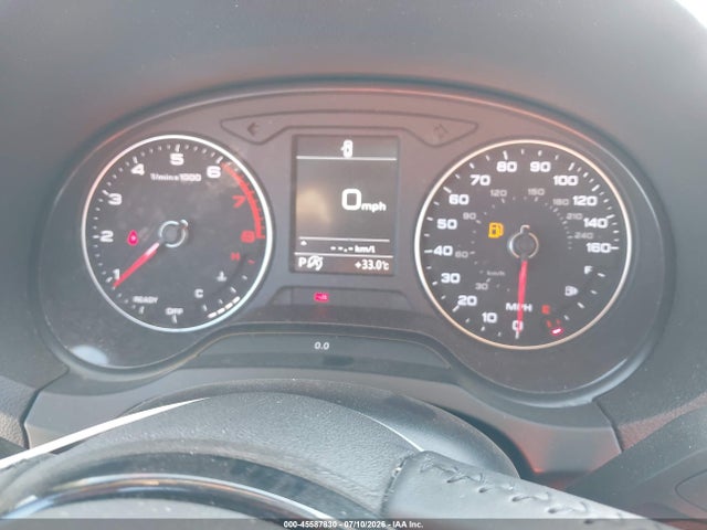 2017 Audi A3 Premium მანქანა იყიდება აუქციონზე, vin: WAUAUGFF5H1041787, აუქციონის ნომერი: 45587830