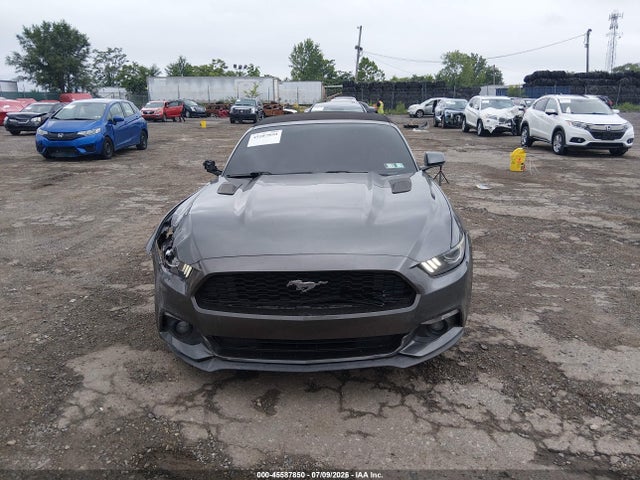 1FATP8EMXF5423138 Ford Mustang V6