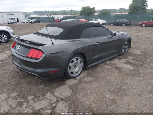 1FATP8EMXF5423138 Ford Mustang V6