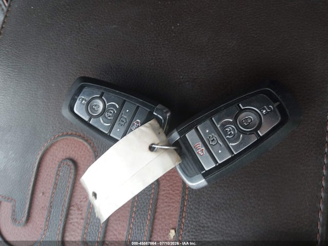 2021 Ford Expedition King Ranch Max მანქანა იყიდება აუქციონზე, vin: 1FMJK1PT2MEA64355, აუქციონის ნომერი: 45587864