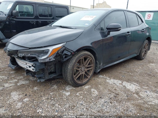 Toyota Corolla Nightshade Edition 2025 JTND4MBE9S3249190 Image 2