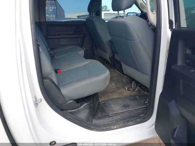 Продаж на аукціоні авто 2017 Ram 1500 Tradesman  4x4 5'7 Box, vin: 1C6RR7KG1HS551772, номер лоту: 45587939