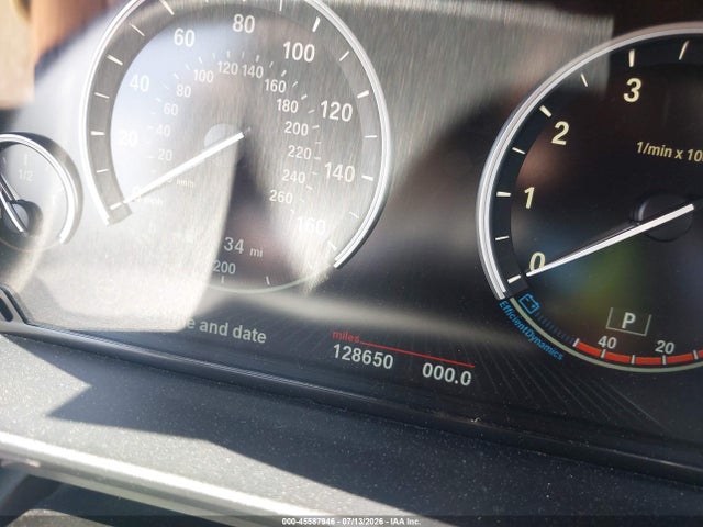 2014 Bmw 550i მანქანა იყიდება აუქციონზე, vin: WBAKN9C54ED681217, აუქციონის ნომერი: 45587946