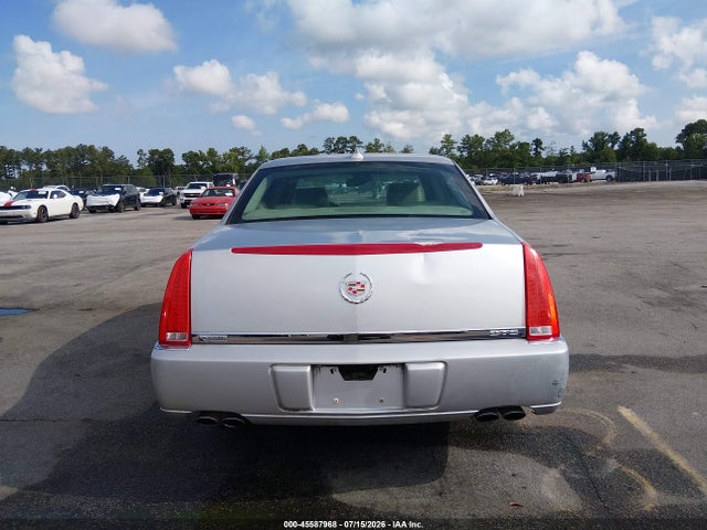 45587968 :رقم المزاد ، 1G6KA5EY2AU124737 vin ، 2010 Cadillac Dts 1sa مزاد بيع