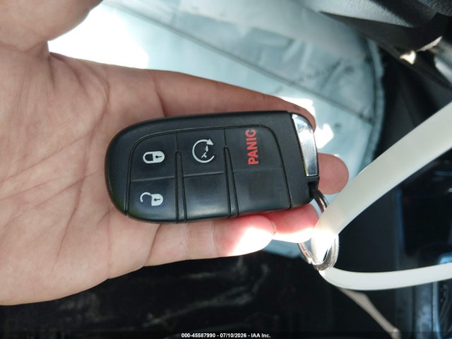 Продаж на аукціоні авто 2020 Jeep Renegade Latitude 4x4, vin: ZACNJBBB3LPL93937, номер лоту: 45587990