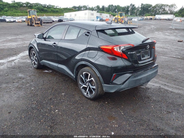 45588010 :رقم المزاد ، NMTKHMBXXJR014617 vin ، 2018 Toyota C-hr Xle مزاد بيع