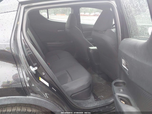 45588010 :رقم المزاد ، NMTKHMBXXJR014617 vin ، 2018 Toyota C-hr Xle مزاد بيع