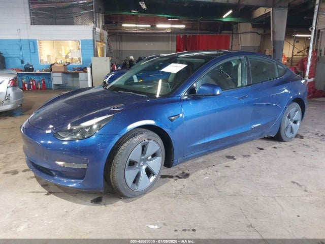 Tesla Model 3 Rear-wheel Drive 2023 5YJ3E1EA9PF475194 Image 2