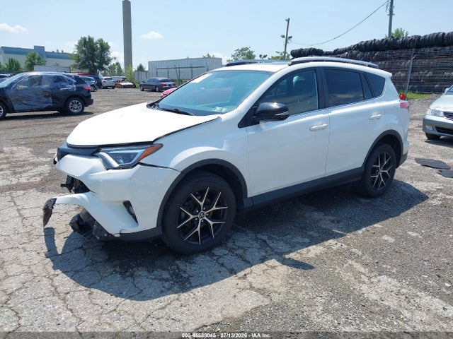 Toyota RAV4 SE 2016 2T3JFREV4GW506920 Image 2