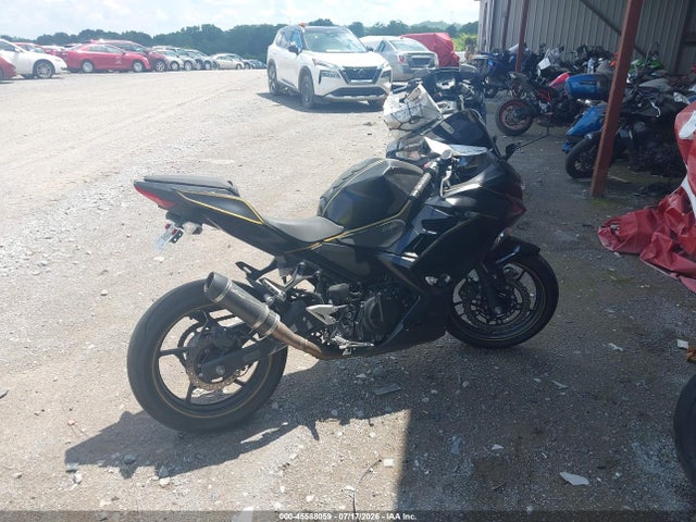 Kawasaki EX400 2022 JKAEXKG16NDAG8338 Image 12