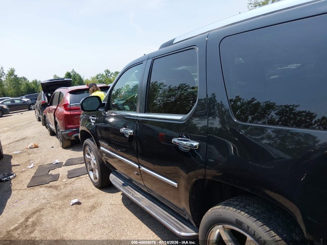 45588075 :رقم المزاد ، 1GYFK23239R265284 vin ، 2009 Cadillac Escalade Standard مزاد بيع