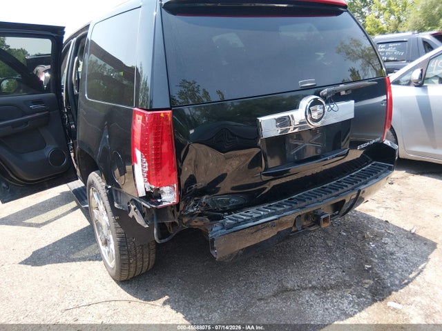 45588075 :رقم المزاد ، 1GYFK23239R265284 vin ، 2009 Cadillac Escalade Standard مزاد بيع