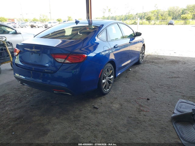 45588081 :رقم المزاد ، 1C3CCCBB6FN555409 vin ، 2015 Chrysler 200 S مزاد بيع