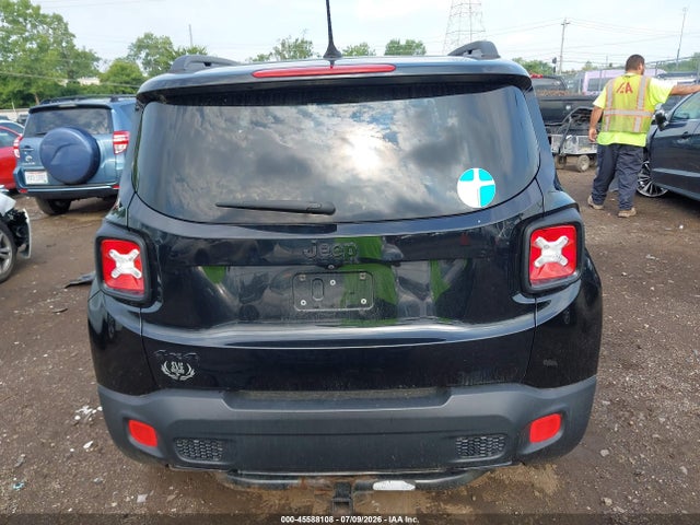45588108 :رقم المزاد ، ZACCJBBBXHPG63201 vin ، 2017 Jeep Renegade Altitude مزاد بيع