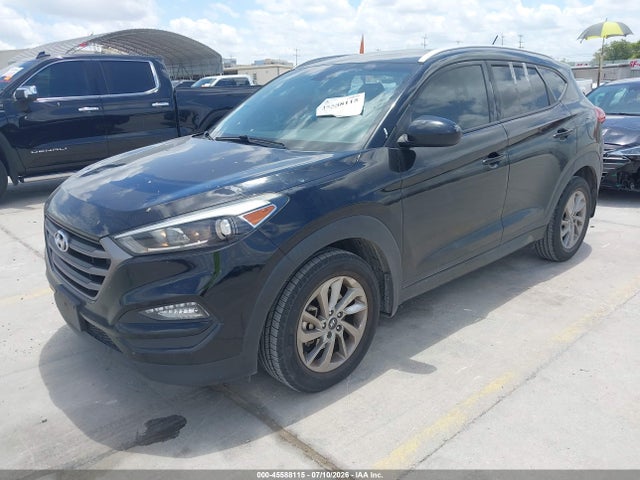 Hyundai TUCSON SE 2016 KM8J33A45GU113603 Image 2