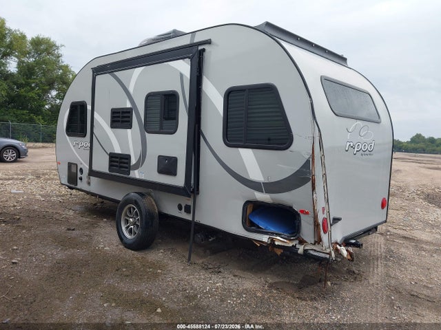 Forest River R-pod 2019 4X4TRPU14KB021904 Image 3