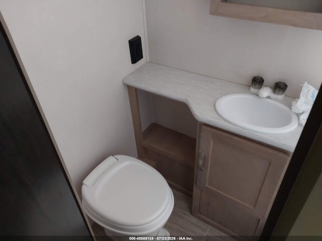Forest River R-pod 2019 4X4TRPU14KB021904 Image 7