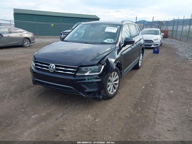 2018 Volkswagen Tiguan 2.0t Se/2.0t Sel მანქანა იყიდება აუქციონზე, vin: 3VV2B7AX8JM024098, აუქციონის ნომერი: 45588182