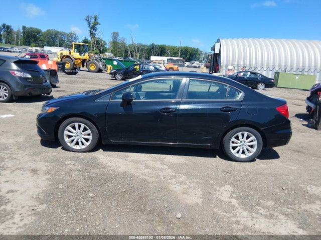 45588192 :رقم المزاد ، 19XFB2F81CE385819 vin ، 2012 Honda Civic Ex مزاد بيع