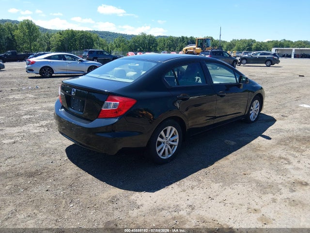 45588192 :رقم المزاد ، 19XFB2F81CE385819 vin ، 2012 Honda Civic Ex مزاد بيع
