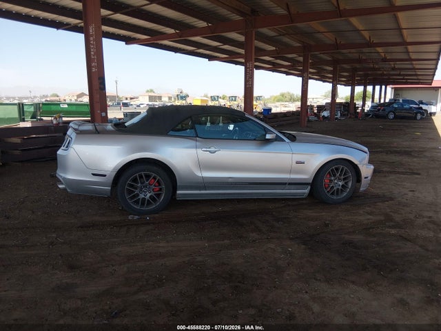 Продаж на аукціоні авто 2014 Ford Mustang V6 Premium, vin: 1ZVBP8EM2E5254959, номер лоту: 45588220