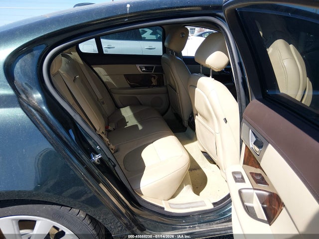 Продажа на аукционе авто 2011 Jaguar Xf Premium, vin: SAJWA0GB6BLR82604, номер лота: 45588230