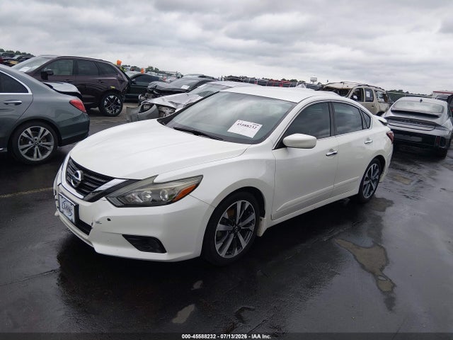 45588232 :رقم المزاد ، 1N4AL3AP4HC298352 vin ، 2017 Nissan Altima 2.5 Sr مزاد بيع